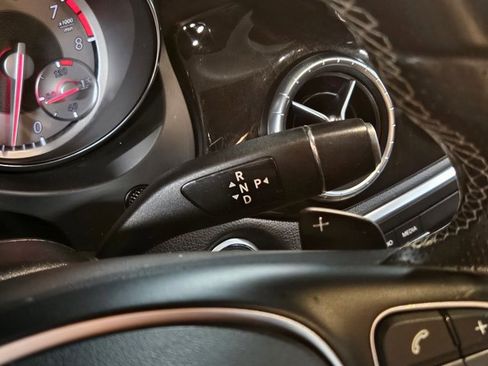 Used 2016 Mercedes-Benz CLA 250 image 12