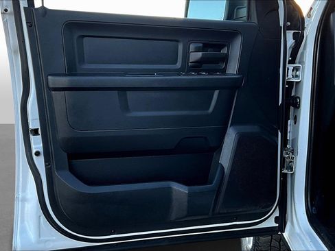 Used 2015 RAM 1500 Express image 16