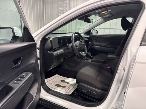 Used 2025 Hyundai Kona SEL AWD/4WD image 20