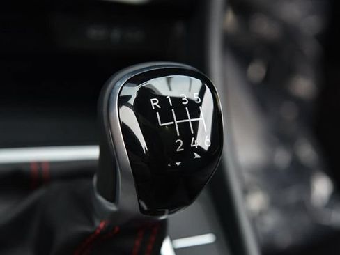 New 2026 Volkswagen Jetta GLI Autobahn FWD image 18