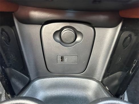 Used 2024 MINI Cooper Convertible w/ Signature Upholstery Package image 18