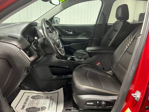 Used 2023 GMC Terrain AT4 w/ Infotainment Package II image 5