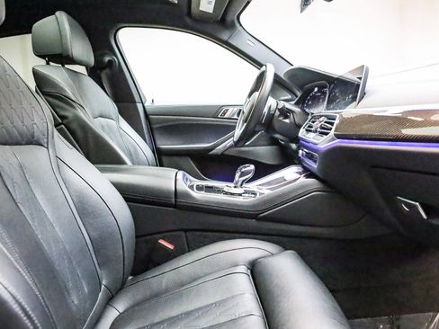 Used 2023 BMW X6 M50i w/ Executive Package image 18