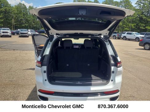 Used 2023 Jeep Grand Cherokee L Summit AWD/4WD image 34