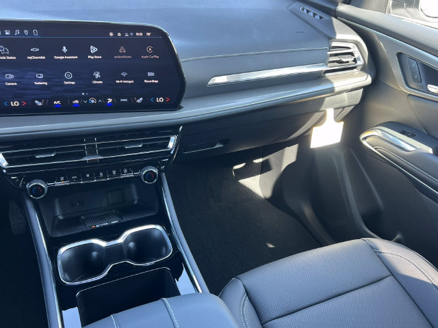 New 2027 Chevrolet Traverse LT w/ Midnight/Sport Edition AWD/4WD image 31