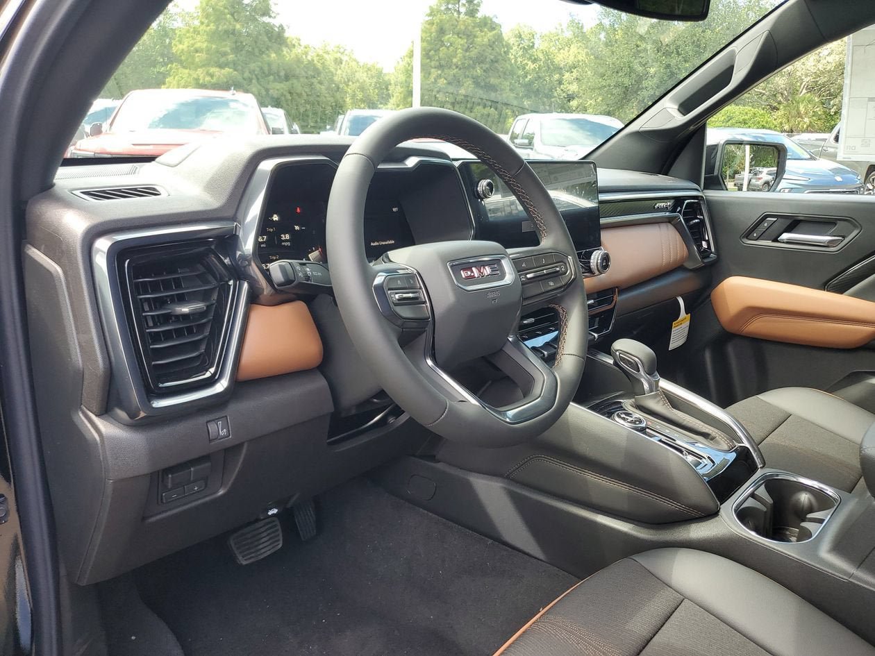 New 2026 GMC Canyon AT4 AWD/4WD image 20