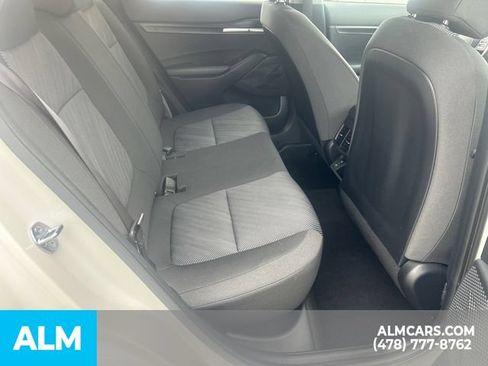 Used 2026 Kia Seltos LX FWD image 17