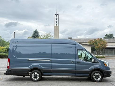 Used 2020 Ford Transit 250 148 High Roof Extended RWD image 7