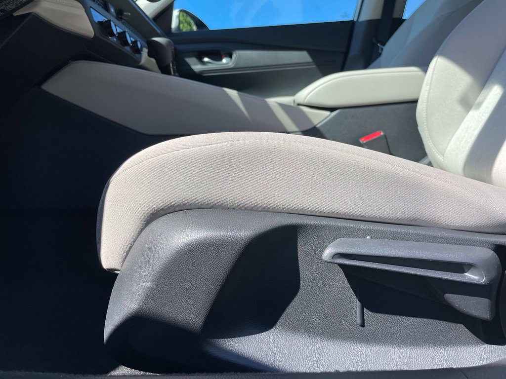 Certified 2025 Honda Accord LX image 24