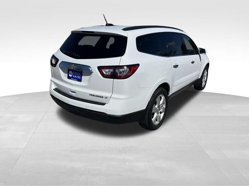 Used 2016 Chevrolet Traverse LT w/ Style and Technology Package AWD/4WD image 6