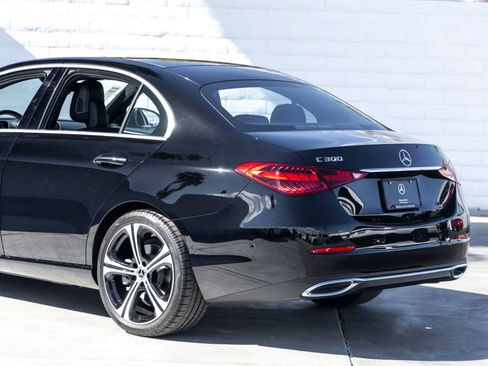 Used 2025 Mercedes-Benz C 300 Sedan image 8