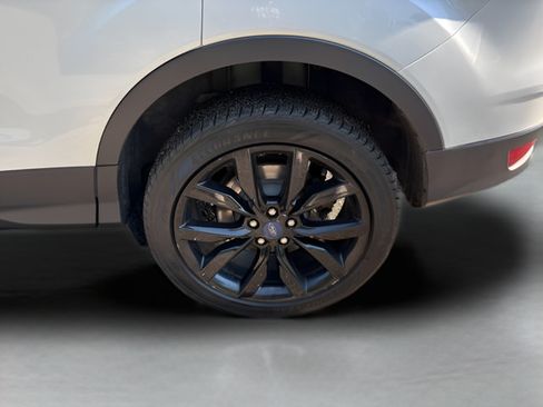 Used 2018 Ford Escape SE w/ SE Sport Appearance Package AWD/4WD image 24