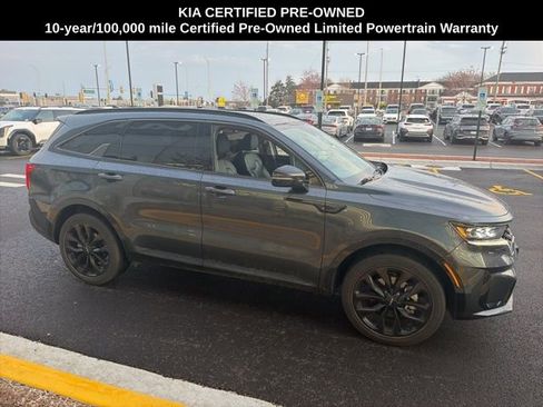 Used 2023 Kia Sorento SX image 18