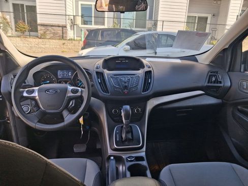 Used 2013 Ford Escape SE image 13