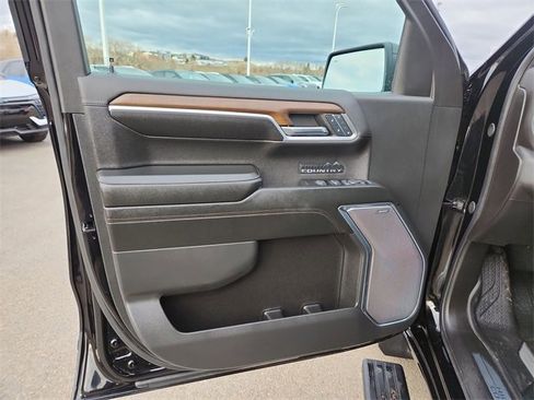 Certified 2024 Chevrolet Silverado 1500 High Country w/ Midnight Edition image 22