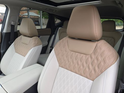 New 2026 Nissan Murano Platinum AWD/4WD image 9