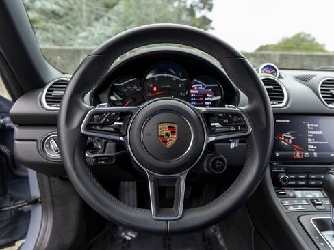 Certified 2024 Porsche 718 Boxster image 29