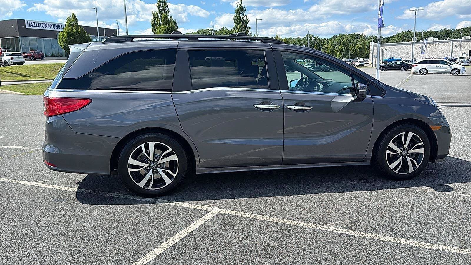 Used 2022 Honda Odyssey Touring image 4