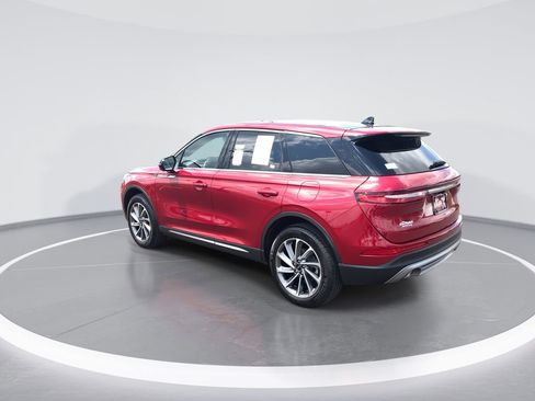 Used 2024 Lincoln Corsair AWD w/ Equipment Group 101A image 6