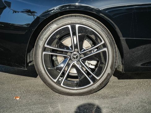 Used 2025 Mercedes-Benz CLE 300 4MATIC Coupe image 8