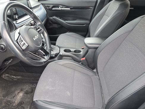 Used 2023 Kia Seltos S image 27