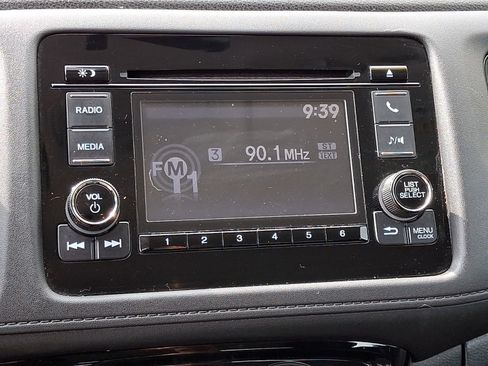 Used 2021 Honda HR-V LX image 17