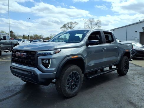 New 2026 GMC Canyon Elevation w/ Convenience Package AWD/4WD image 3