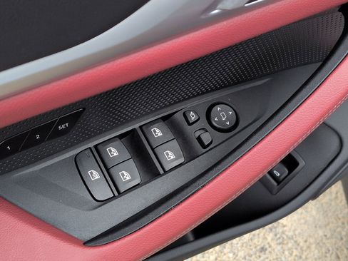 Used 2024 BMW i4 eDrive40 w/ Premium Package image 15