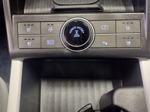 Certified 2024 Hyundai Kona Limited AWD/4WD image 34