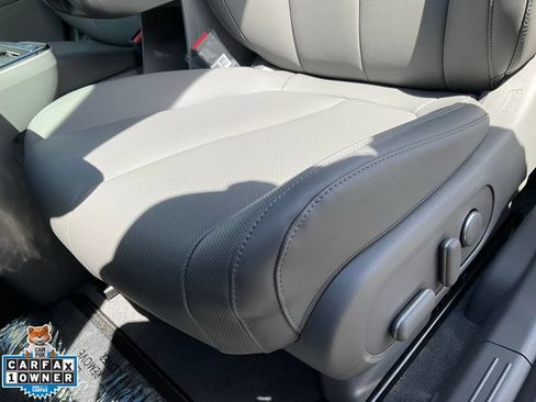 Used 2026 Hyundai Ioniq 5 SEL AWD/4WD image 19