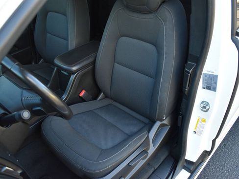 Used 2021 Chevrolet Colorado LT w/ Safety Package RWD image 18