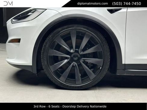 Used 2023 Tesla Model X AWD/4WD image 36