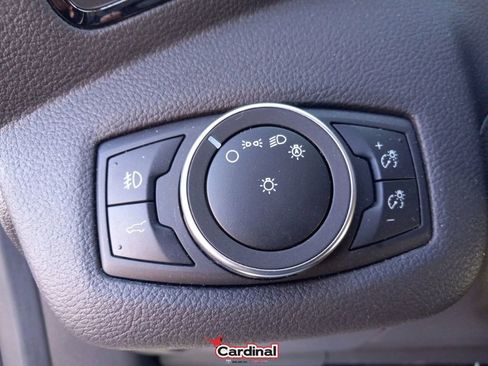 Used 2019 Ford Escape Titanium image 30