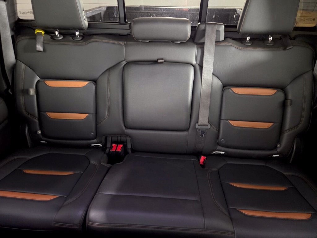 Used 2019 GMC Sierra 1500 AT4 w/ AT4 Premium Package AWD/4WD image 24