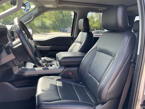 Used 2023 Ford F150 Lariat image 19