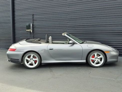 Used 2004 Porsche 911 Carrera 4S AWD/4WD image 8