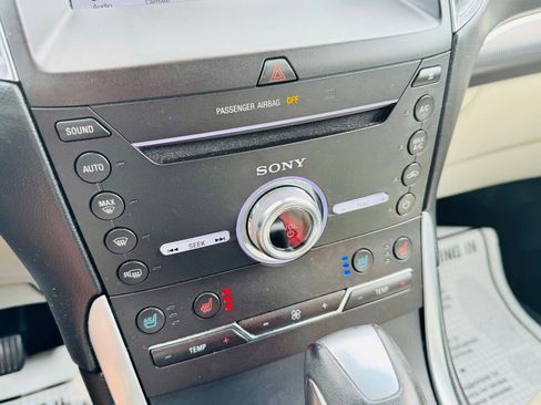 Used 2018 Ford Edge Titanium w/ Equipment Group 301A image 21