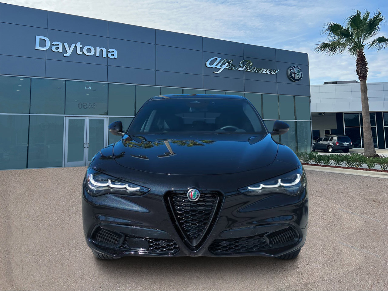 New 2025 Alfa Romeo Stelvio Sprint w/ Convenience Package AWD/4WD image 8