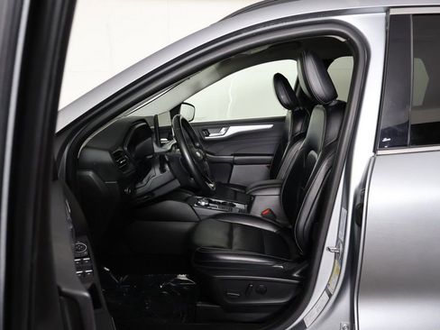Used 2024 Ford Escape Platinum AWD/4WD image 28