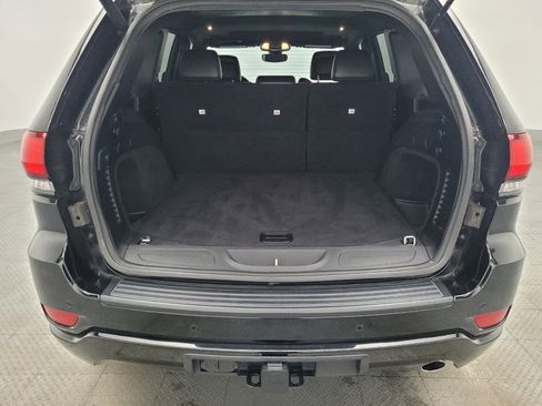Used 2020 Jeep Grand Cherokee Altitude image 29