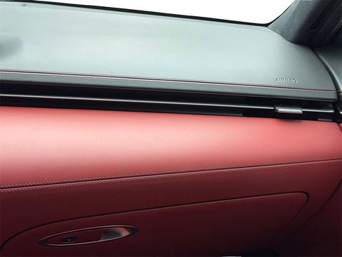 Used 2024 Genesis GV70 3.5T Sport w/ Sport Advanced Package image 19