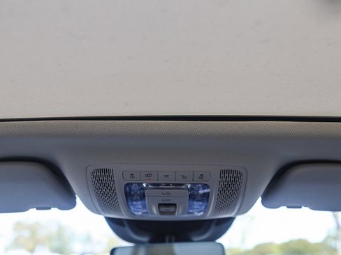 New 2024 Mercedes-Benz GLE 350 4MATIC image 13