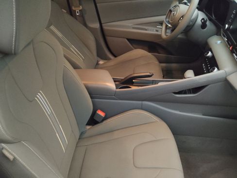Used 2021 Hyundai Elantra SEL w/ Cargo Package FWD image 21