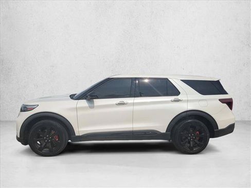 Used 2021 Ford Explorer ST w/ Equipment Group 401A AWD/4WD image 9