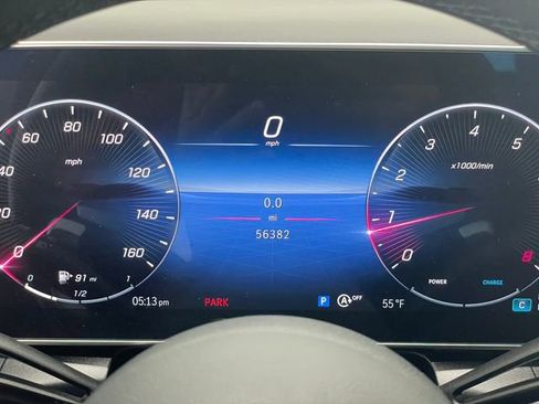 Certified 2024 Mercedes-Benz GLC 300 4MATIC image 2