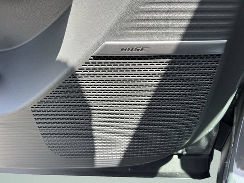 New 2026 Hyundai Santa Fe Limited FWD image 24