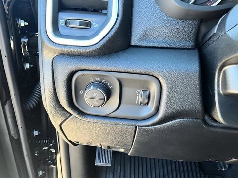 New 2026 RAM 3500 Big Horn AWD/4WD image 16