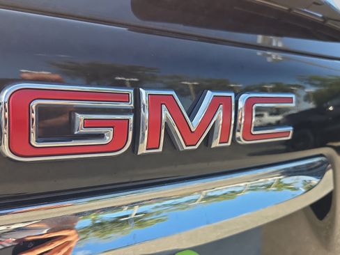 Certified 2024 GMC Terrain Denali w/ Denali Premium Package AWD/4WD image 33