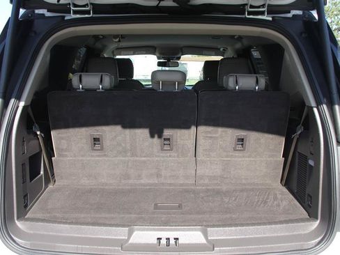 Used 2020 Ford Expedition Limited AWD/4WD image 12