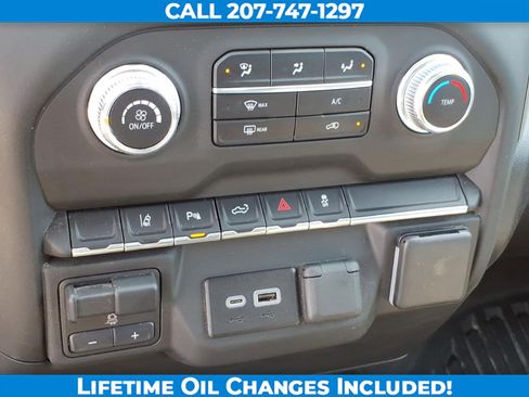 Used 2024 GMC Sierra 2500 Pro w/ 1SA Pro Safety Plus Package AWD/4WD image 18